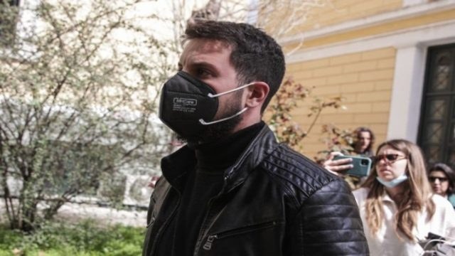 Νεκρά παιδιά στην Πάτρα: Στη ΓΑΔΑ ο Μάνος Δασκαλάκης! Κατέθεσε υπό άκρα μυστικότητα για τους θανάτους Μαλένας και Ίριδας (Video)