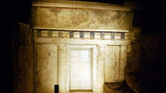 Μέγας Αλέξανδρος: Ο τάφος με την πανοπλία του λύνει οριστικά το μυστήριο!