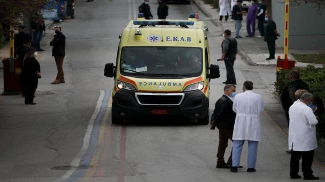 Τραγωδία στη Λαμία: Νεκρός 60χρονος όταν καταπλακώθηκε από ενεργειακό τζάκι