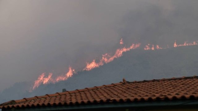 Μεγάλη πυρκαγιά στη Σάμο – Οι περιοχές που θα είναι «στο κόκκινο» την Πέμπτη (13/07)