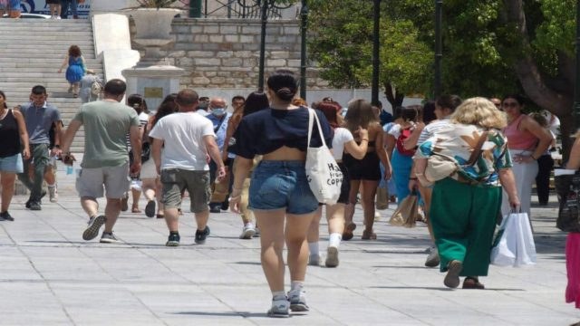 Κορωνοϊός: 148.435 κρούσματα σε μια εβδομάδα – 200 θάνατοι, 115 διασωληνωμένοι