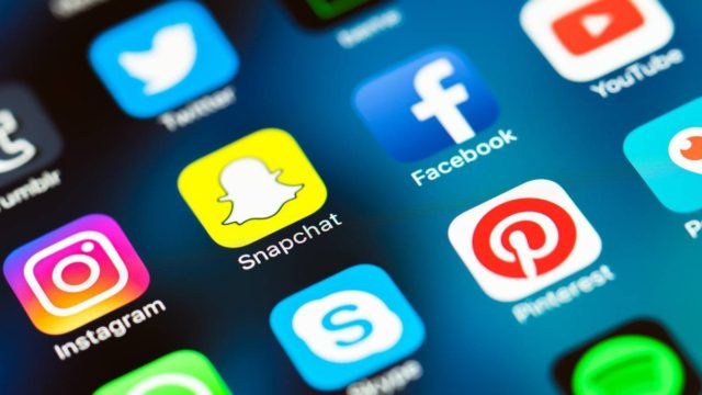 Ξεχάστε τα social media! Facebook και Ιnstagram θα εξαφανιστούν από την Ευρώπη