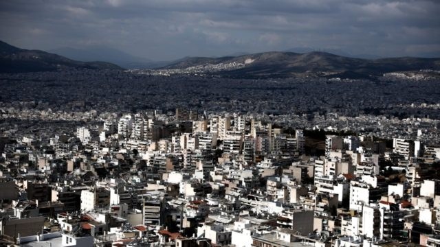 Σε αδιέξοδο οι φοιτητές: «Φωτιά» τα ενοίκια και έλλειψη σπιτιών για τις σπουδές τους!