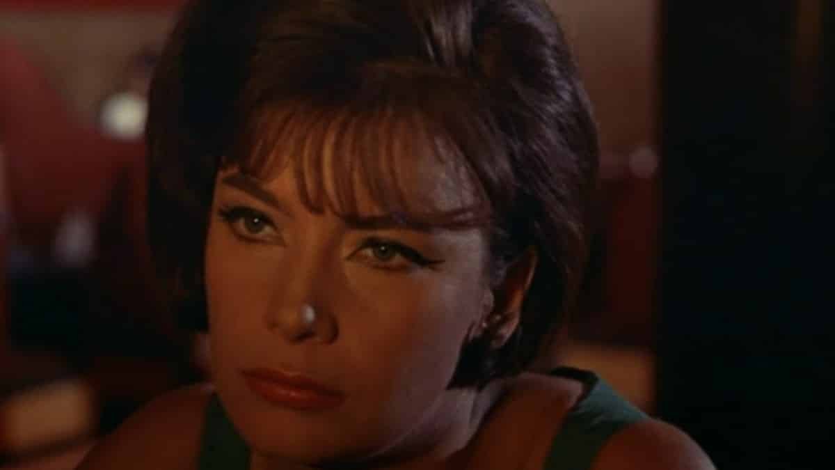 Σπάνιο ντοκουμέντο: Η αδημοσίευτη φωτογραφία της Τζένης Καρέζη 30 χρόνια μετά τον θάνατό της