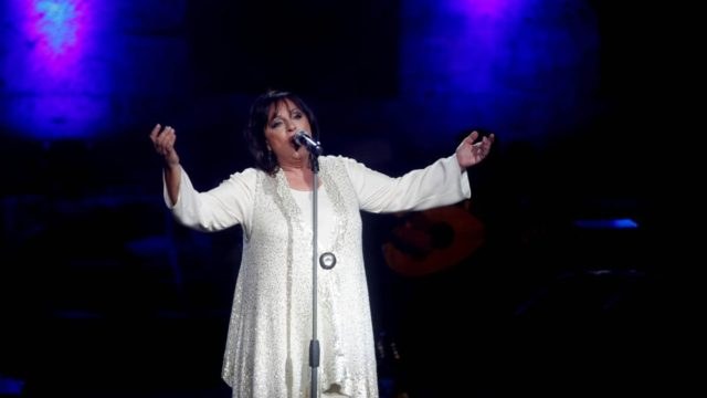 «Έφυγε ήσυχα…» – Θρήνος για την Χάρις Αλεξίου