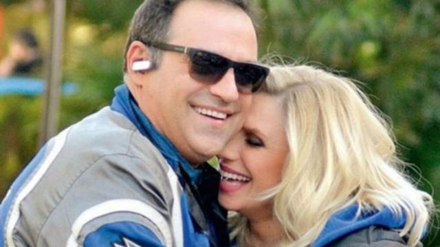Σε άβολη θέση η Κατερίνα Καραβάτου: «Πλέον δεν έχω κάποιον να με αγαπά…» – Ηχηρή η απουσία του Κρατερού Κατσούλη