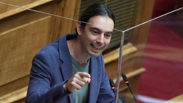 Κρίτων Αρσένης: 4ήμερη εργασία με 6ωρη απασχόληση – Η λύση για την ακρίβεια και οι αντιδράσεις στο Twitter