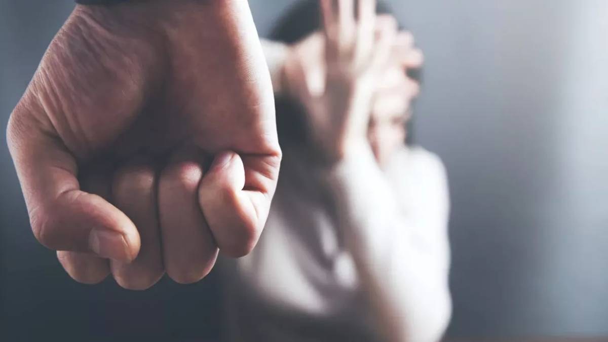Φρίκη στην Κρήτη: Χτύπησε τη σύζυγό του στο πρόσωπο – Στο νοσοκομείο η γυναίκα