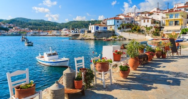 North Evia – Samos Pass: Εξαντλήθηκαν μέσα σε λίγη ώρα τα vouchers 150 και 300 ευρώ