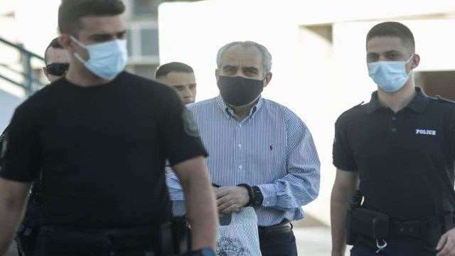 Δίκη «ψευτογιατρού»: Καταπέλτης ο εισαγγελέας – Ένοχος  για 6 ανθρωποκτονίες με δόλο με έμμεση αυτουργία