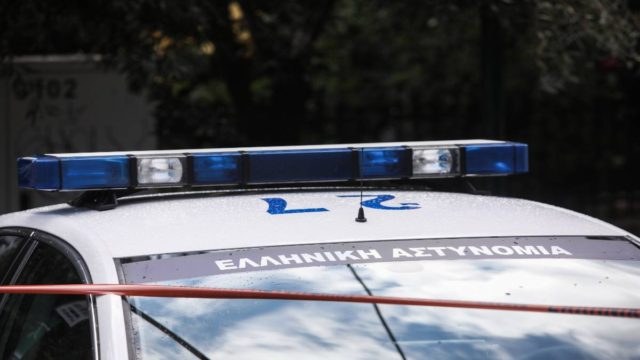 Αναστατώθηκε η Γλυφάδα: Οβίδα από τον Β’ Παγκόσμιο Πόλεμο βρέθηκε σε οικόπεδο