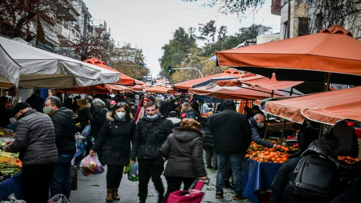 «Κλειδώνει» το έκτακτο επίδομα 200 ευρώ: Ποιοι «δικαιούνται» τη νέα επιταγή ακρίβειας – Τι θα ανακοινωθεί στη ΔΕΘ