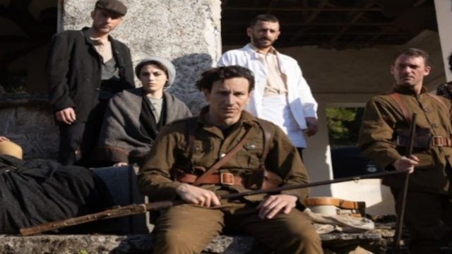 Τα «Ματωμένα Χώματα» στο Δημοτικό Θέατρο Πειραιά για λίγες παραστάσεις