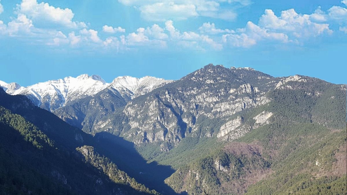 Θρίλερ στον Όλυμπο – Ορειβάτης έπεσε σε γκρεμό