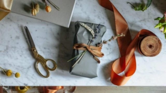 Ποιοι γιορτάζουν σήμερα, Τετάρτη 19 Οκτωβρίου, σύμφωνα με το εορτολόγιο;