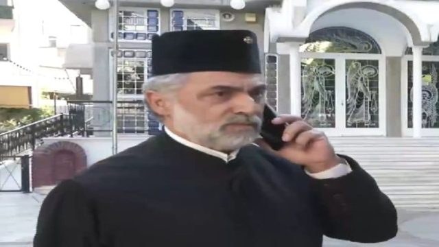 Βιασμός 12χρονης στον Κολωνό: Εκνευρισμένος ο ιερέας διαψεύδει τις φήμες περί αυτοκτονίας