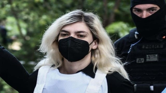 Έφτασε η ώρα της κρίσης για την Ρούλα Πισπιρίγκου – Στο εδώλιο για ανθρωποκτονία και απόπειρα ανθρωποκτονίας της Τζωρτζίνας