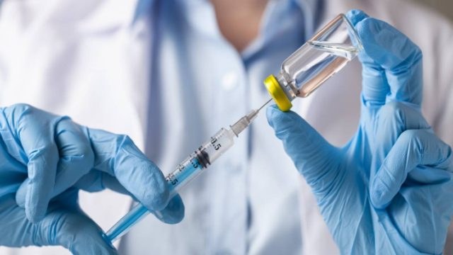 Σάλος στη Βρετανία: Νοσοκόμα κατηγορείται ότι σκότωσε 7 μωρά με ινσουλίνη