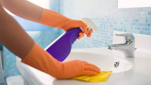 3 υλικά για να έχετε πάντα ένα καθαρό μπάνιο – Απομακρύνετε τη σκουριά από τα πλακάκια στη στιγμή!
