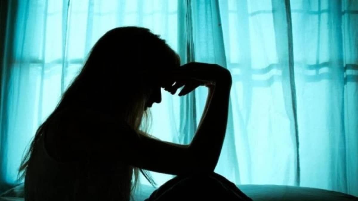 Revenge porn στην Πάτρα: «Κάθε μέρα νιώθω να βιάζομαι» – Θύμα «σπάει» τη σιωπή της και ανατριχιάζει με την περιγραφή της (Video)
