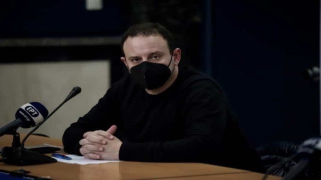 Επιστροφή μάσκας στα σχολεία; Καμπανάκι Γκίκα Μαγιορκίνη – «Αυτή τη στιγμή δεν το βλέπω αλλά… δεν το αποκλείω σε 1-2 εβδομάδες»