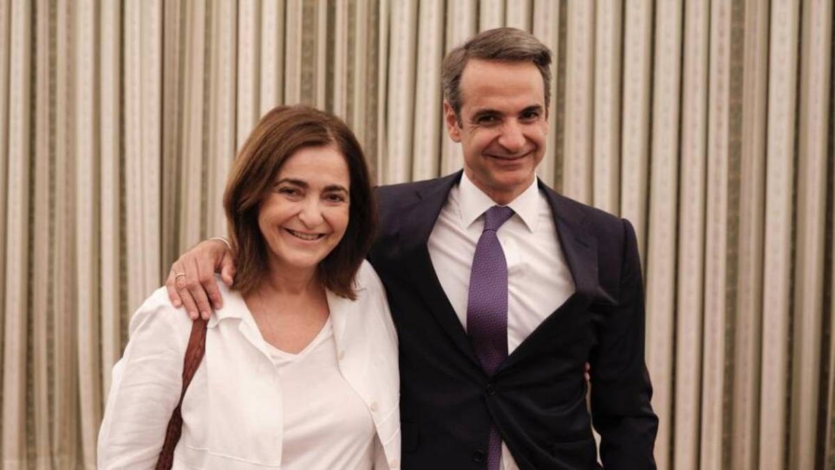 Κυριάκος Μητσοτάκης: «Είναι δύσκολο για τον οποιονδήποτε όταν γνωρίζει ότι ένα δικό του πρόσωπο αντιμετωπίζει καρκίνο» – Οι πρώτες δηλώσεις μετά την αποκάλυψη για την υγεία της αδερφής του