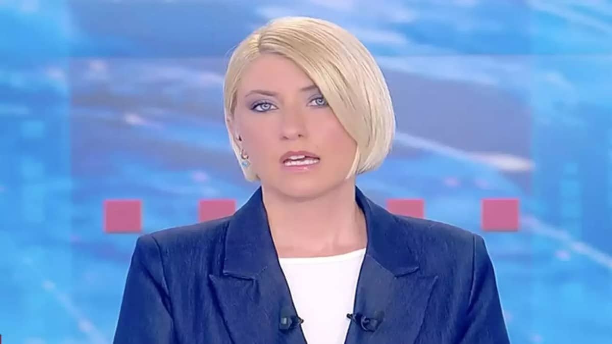 «Παγωμάρα» με τη Σία Κοσιώνη στον ΣΚΑΪ – Η ανακοίνωση που έφερε προβληματισμό