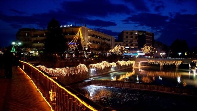 Αυτοί είναι οι 5 λόγοι που πρέπει να επισκεφθείτε τα Τρίκαλα τα Χριστούγεννα – Μοναδικός εορτασμός