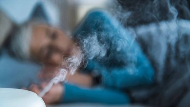 Πώς σχετίζεται η υγρασία σε κλειστούς χώρους με την μεταδοτικότητα του κορωνοϊού – Ποια είναι τα σωστά επίπεδα