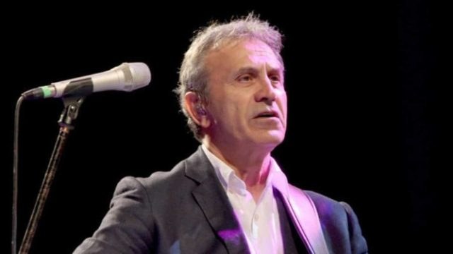 «Έχω σπίτι, ένα δεύτερο εξοχικό και αυτοκίνητα»: Ο Γιώργος Νταλάρας αποκάλυψε την τεράστια περιουσία του