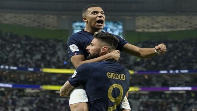 Μουντιάλ 2022: Με μαγεία Εμπαπέ η Γαλλία στα προημιτελικά – «Εκτέλεσε» τους Πολωνούς και… βλέπει τρόπαιο ξανά (videos)