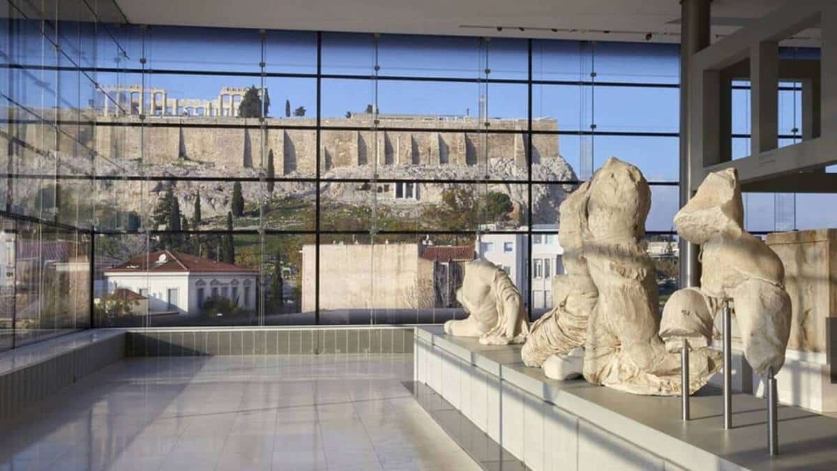 Χριστούγεννα στο Μουσείο της Ακρόπολης με μουσική, νυχτερινές περιηγήσεις και παιχνίδια