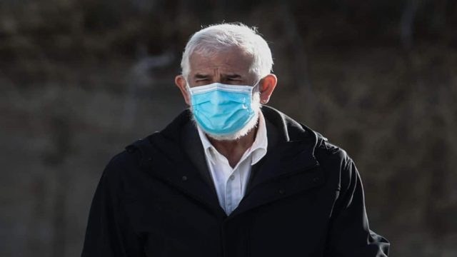 Στο νοσοκομείο ο Πέτρος Φιλιππίδης! Νοσεί από κορωνοϊό με πολύ βαριά συμπτώματα