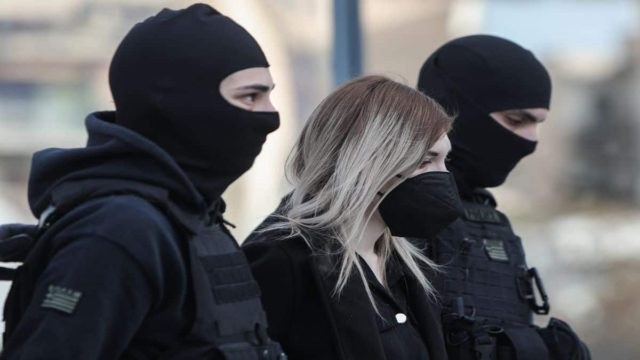 Δίκη Πισπιρίγκου: Αγνώριστος στα δικαστήρια ο Μάνος Δασκαλάκης – Η αισθητή αλλαγή στην εμφάνισή του