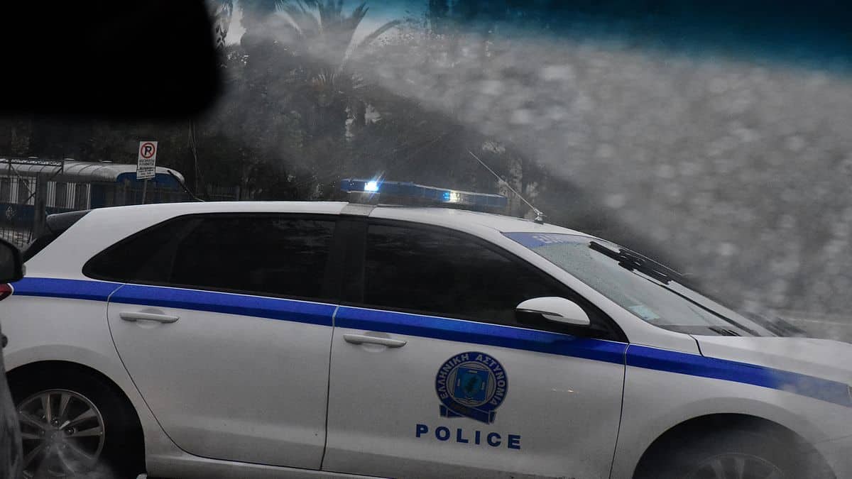 Νέα απάτη στις Σέρρες: “Σούφρωσαν” 150.000 ευρώ από ηλικιωμένες προσποιούμενοι υπαλλήλους της ΔΕΗ