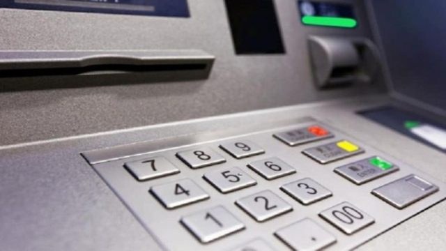 Νέα απάτη σε ΑΤΜ της χώρας – Η περίεργη πληκτρολόγηση που «τρώει» λεφτά