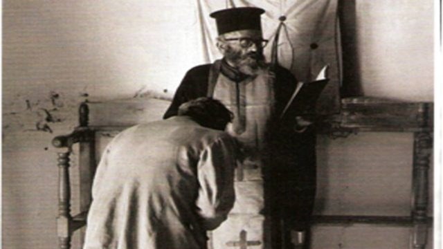 Πάει ο τύπος σ’ έναν ιερέα για να εξομολογηθεί – Του λέει ο ιερέας… Το ανέκδοτο της ημέρας (21/01)