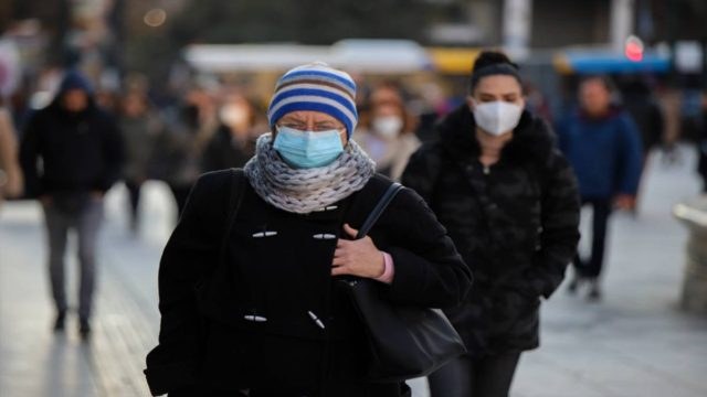 Συναγερμός από το ECDC για μετάλλαξη «Κράκεν»: Ποιοι διατρέχουν μεγαλύτερο κίνδυνο – Τα μέτρα που προτείνει
