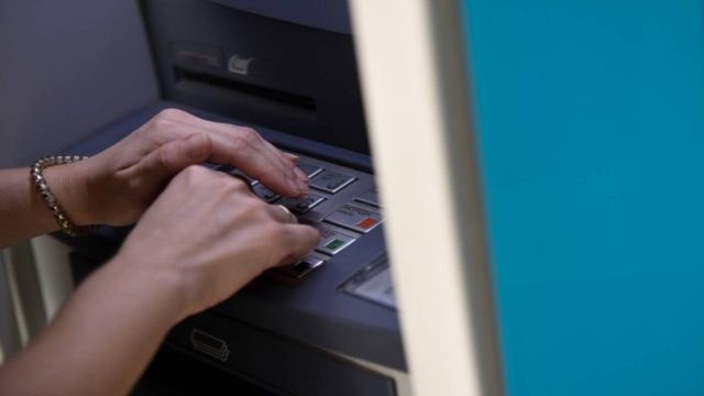 «Κλείδωσε» το νέο πακέτο μέτρων: Τι περιλαμβάνει για συνταξιούχους, αγρότες και οφειλέτες του Δημοσίου