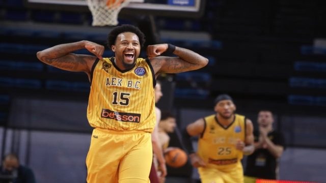 BASKETBALL CH. LEAGUE:  ΑΕΚ – Λιμόζ (82-72): Επική ανατροπή από το -20 και θρίαμβος της Βασίλισσας