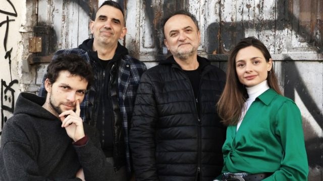 «Δεν ήμουνα ποτέ εδώ»: Τα τραγούδια του Θοδωρή Γκόνη δια χειρός Χρίστου Θεοδώρου στο Αθηναϊκό Καφεθέατρο