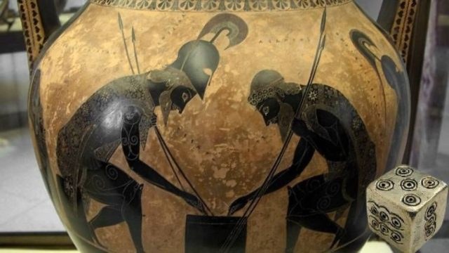 Οι τζογαδόροι της αρχαιότητας: «Κυβεία, οστρακίνδα, ορτυγοκοπίες…» – Έτσι στοιχημάτιζαν οι Αρχαίοι Έλληνες