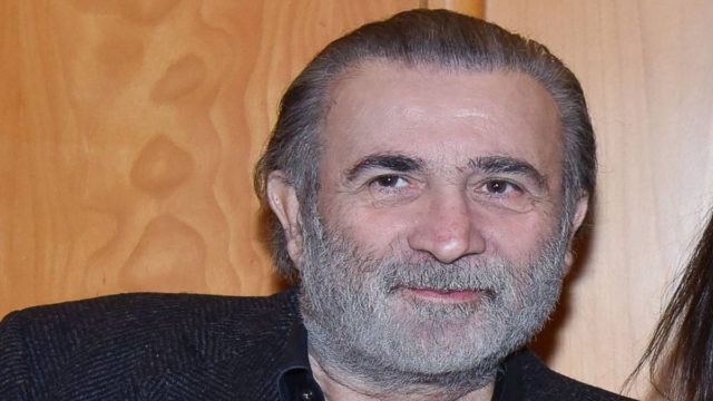 «Λέει και ξελέει…» – «Κόλαφος» για τον Λάκη Λαζόπουλο