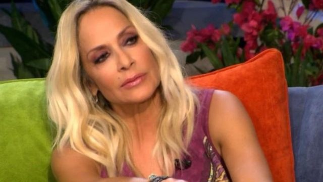 Οικονομική κατάρρευση για την Άννα Βίσση: «Έχασα πολλά χρήματα που…»