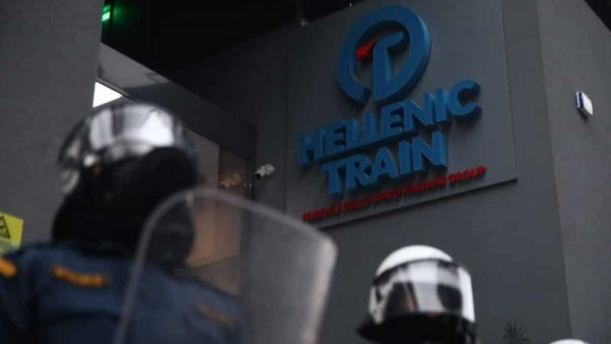 Τηλεφώνημα για βόμβα στην Hellenic Train – Κλειστή η Συγγρού