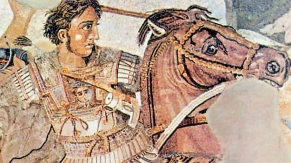 Ανατροπή: «Αυτός ο τάφος ανήκει στον Μέγα Αλέξανδρο! Εκεί είναι θαμμένος»