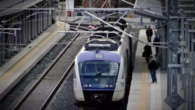 Αποκάλυψη “βόμβα” για τον Προαστιακό: Δεν υπάρχει σύστημα σηματοδότησης στο κομμάτι «Δουκίσσης Πλακεντίας-Αεροδρόμιο»
