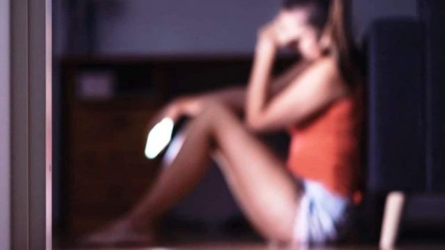 Σοκ στη Ρόδο: 14χρονος βιντεοσκόπησε 13χρονη σε προσωπικές τους στιγμές! Έστειλε το βίντεο σε όλο το σχολείο – Η εμπλοκή μαθήτριας και η αμοιβή των 2.000 ευρω (Video)