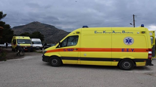 Τραγωδία στη Λέσβο: Νεκρή 30χρονη που έκαιγε κλαδιά με τον σύζυγό της