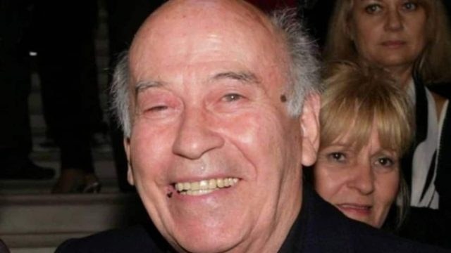 Η τεράστια ομοιότητα του Θανάση Βέγγου με το γιο του, Βασίλη – Δείτε πώς είναι σήμερα (photos)